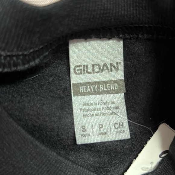 Matching mom and child hockey sweaters. wrong size! - Picture 4 of 5